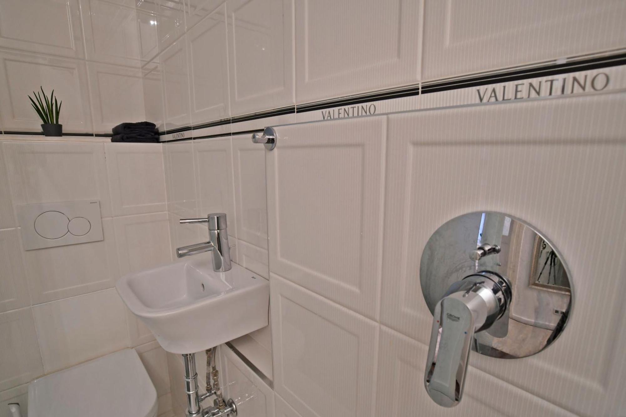 Luxuryflat Near Centre On118 Sqm, 3Br,2Bth,8Bed,Ac Apartment Budapesta Exterior foto